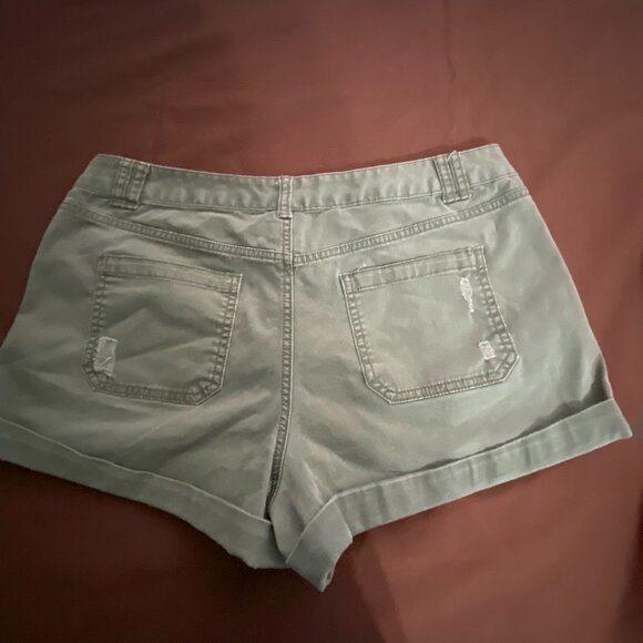 MOSSIMO 10 SHORTS - Picture 2 of 7